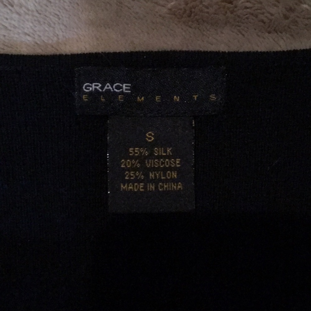 Sweater - Picture 3 of 4